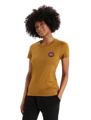 Women's Icebreaker Merino Tech Lite II Short Sleeve Natural Alps T Shirts Clove | CA 1343NWYB